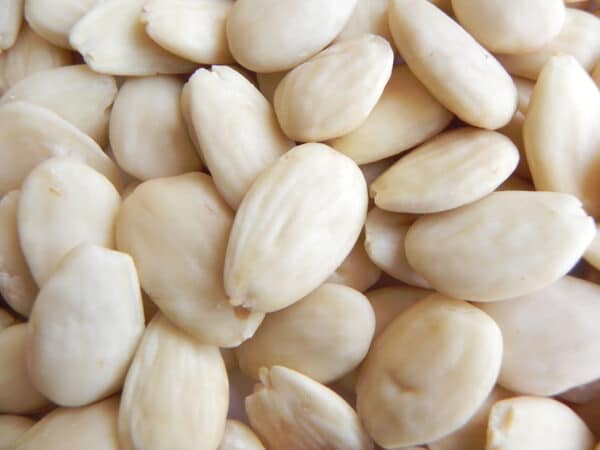Almendra Cruda Granadina Sin Piel